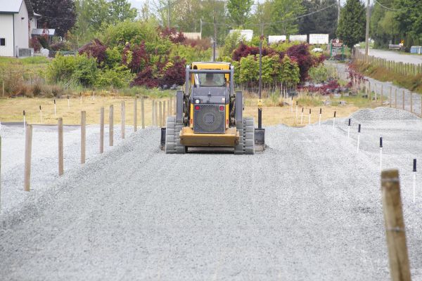 Gravel Driveway Leveling in Clearfield